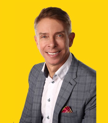 Portrait of Michael Sexton, Broker/Agent.